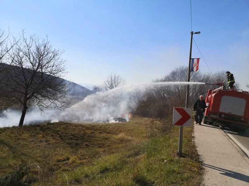 FOTO: Herojski pothvat VD-a Grude, DVD-a Gorica, mještana, volontera... 7