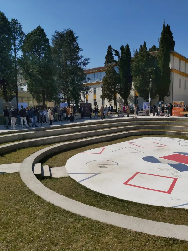 Mostarski studenti su pronašli svoje buduće poslodavce 2