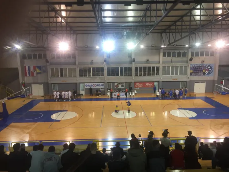 FOTO/VIDEO: GRUDE POVELE PROTIV ČAPLJINE U BITKI ZA PRVAKA HERCEG BOSNE 4