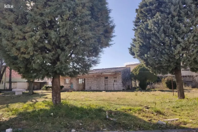 U zlatno doba ovaj hercegovački gigant zapošljavao je 6200 radnika... imali su stanove, odmor, zimnicu... 4