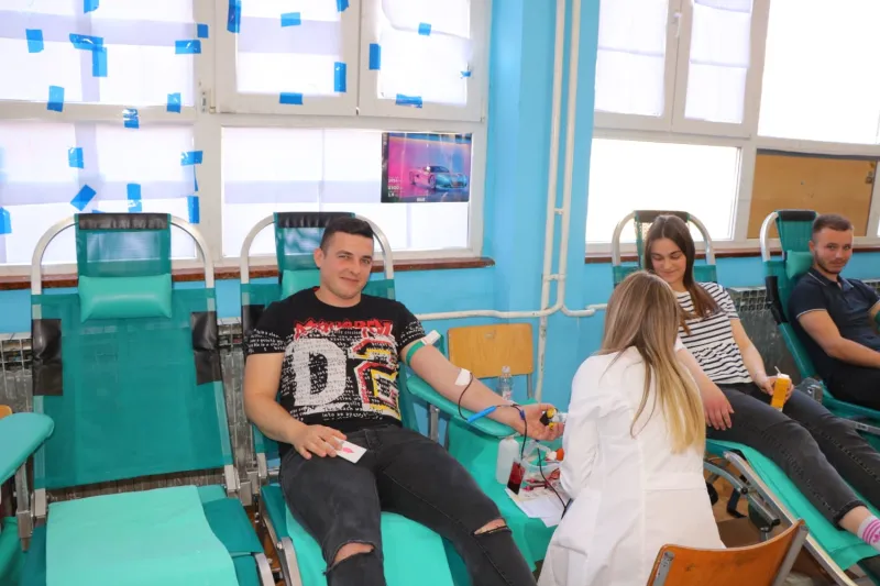 FOTO: GRUĐANI DAROVALI 46 DOZA KRVI 1