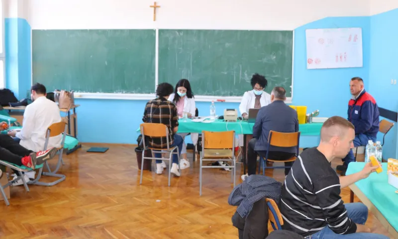 FOTO: GRUĐANI DAROVALI 46 DOZA KRVI 4