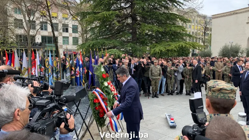 FOTO: Predsjednik Milanović na 30. obljetnici utemeljenja HVO-a 13