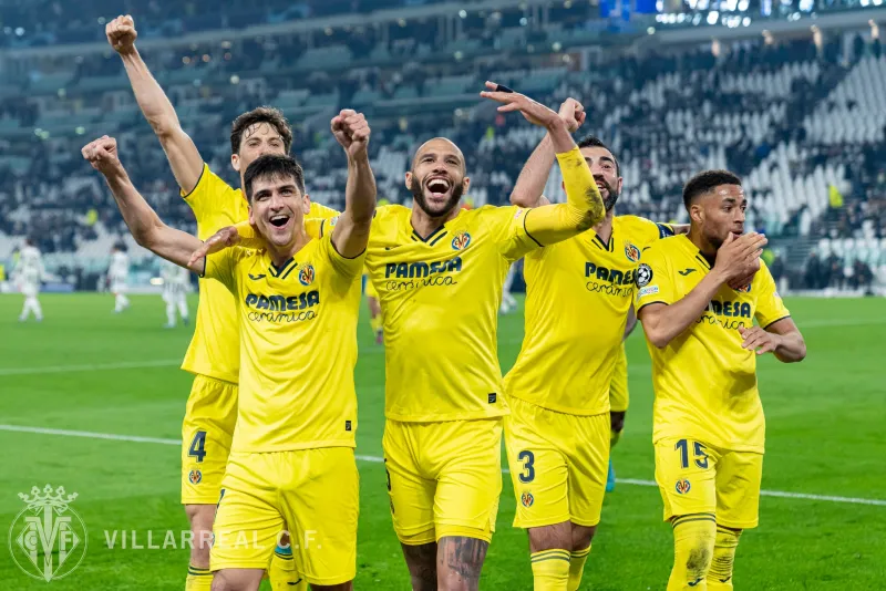 Potonuo Bayern usred Münchena! Žuta podmornica je kriva za sve