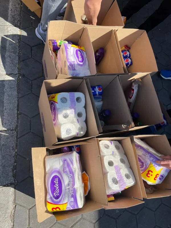 FOTO: GRUDSKI HUMANITARCI I VOLONTERI ULJEPŠALI I USKRS SVIMA 10