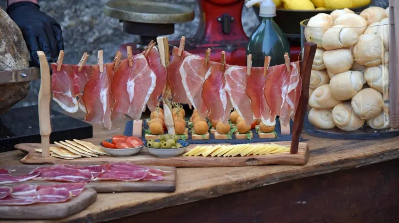 Poskupljuju pršut, slanina, kobasica... i to za nemali iznos