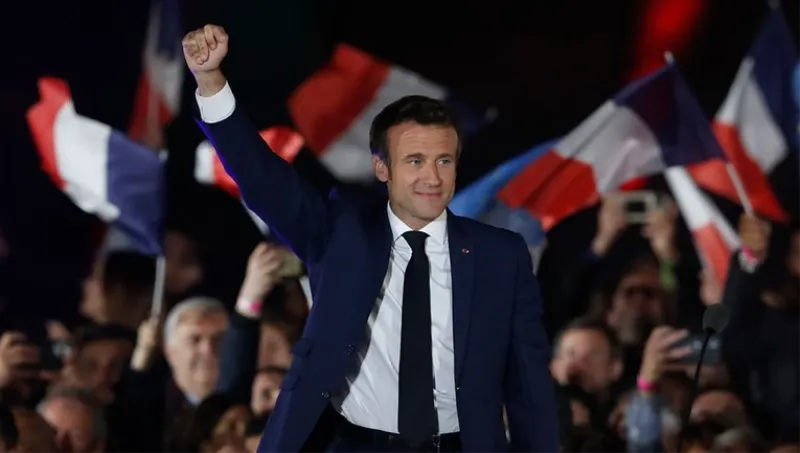 Macron u pobjedničkom govoru: Dolaze nam teške godine, živimo u tragičnom vremenu