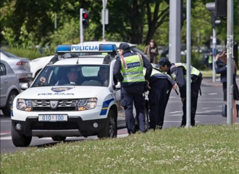 Kaos u Zagrebu: Svađali se vozačica i vozač, ona ga u ljutnji dva puta pokupila autom 