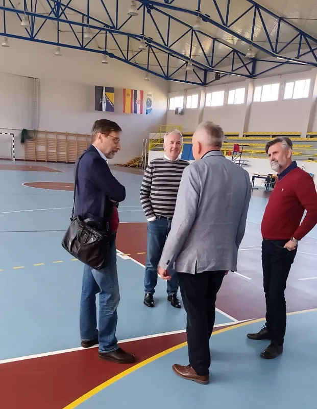 Grude: Predsjednik Matice hrvatske Miro Gavran posjetio Općinu i Srednju školu A.B. Šimić 1