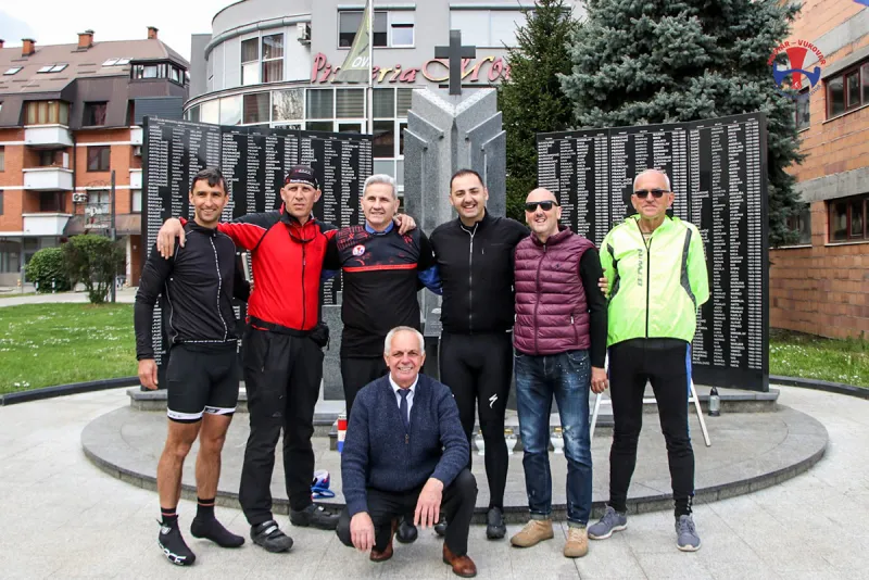 Biciklistička karavana Mostar – Vukovar stigla u Žepče FOTO 2