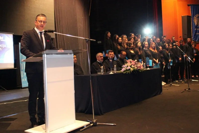 Svečano promovirano 209 diplomanada Filozofskog fakulteta SUM-a