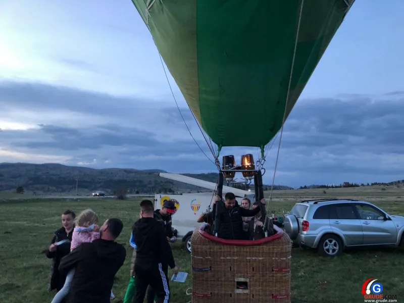 FOTO/VIDEO: HERCEGOVINA TESTIRALA BALON NA VRUĆI ZRAK 9