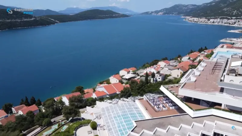 Neum u sezonu ulazi s drugačijom ponudom – šetnica, kućice, novi sadržaji..VIDEO