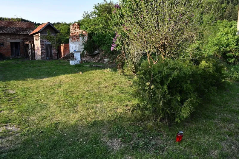 Suze zbog mališana (2): Trčao je za mačkom i baš u tom trenutku se srušio zid i usmrtio ga 3