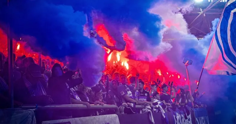 Schalke se vratio među elitu! Čak 60 tisuća navijača ga nosilo do Bundeslige
