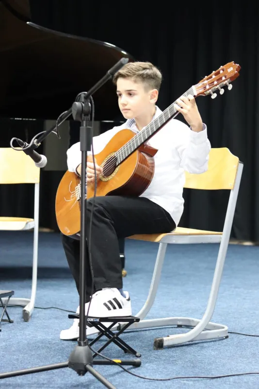 FOTO: Mladi virtuozi Osnovne glazbene škole Grude održali koncert 11
