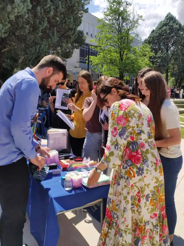 FOTO: Smotra okupila srednjoškolce u sveučilišnom kampusu  9
