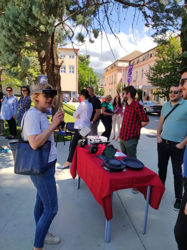 FOTO: Smotra okupila srednjoškolce u sveučilišnom kampusu  8
