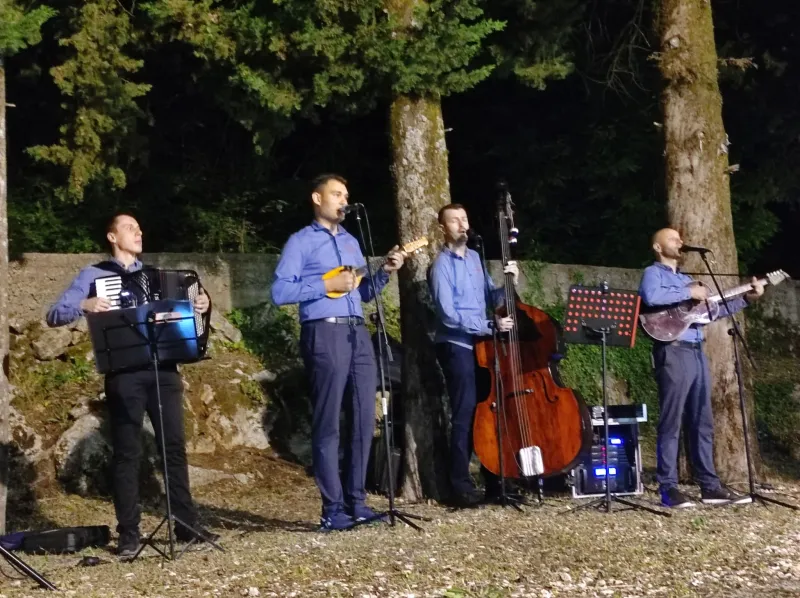 FOTO: Odigran Bristovica kup! Slavili juniori i veterani Drinovaca, a kod seniora Ružići 27