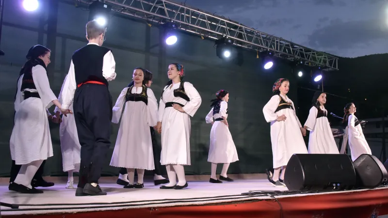 FOTO: Lipanjske zore oduševile! Bakljada, vatromet, Dražen Žanko i gosti u Mostaru... 11
