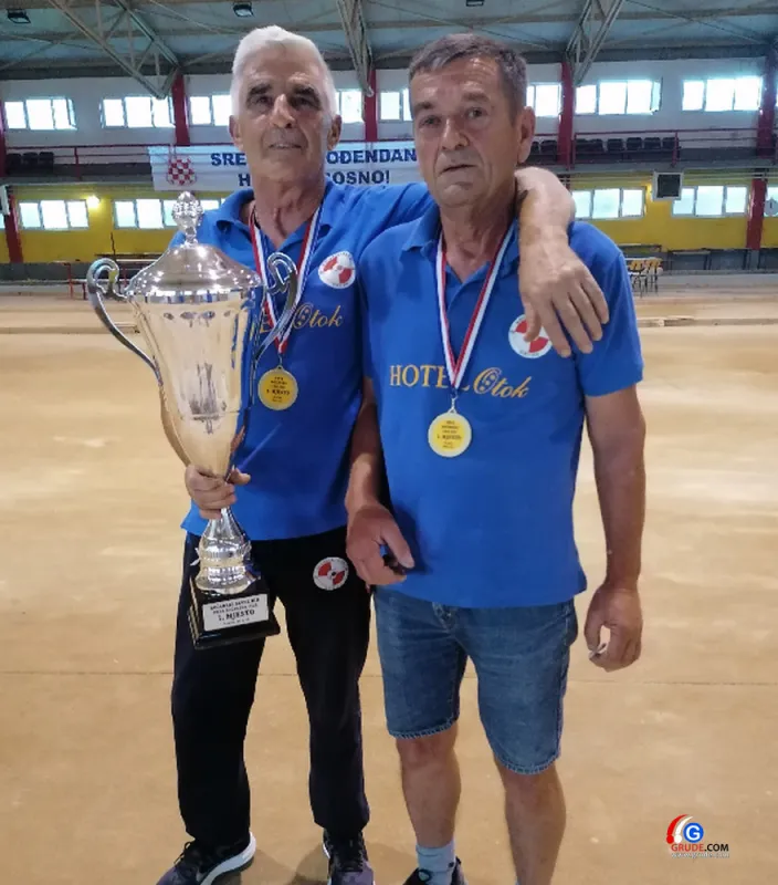 GRUĐANI POTOPILI GUSARE, osvojena dvostruka kruna! 6