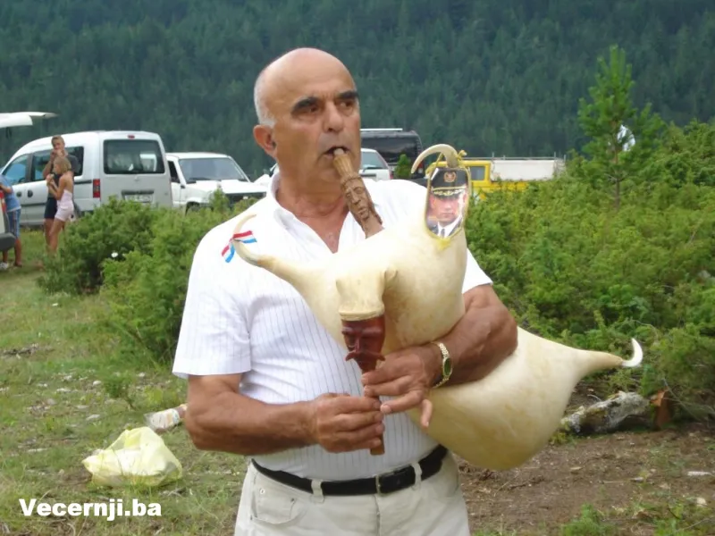 Ljubo Mihalj - samouki Michelangelo iz Rakitna 1