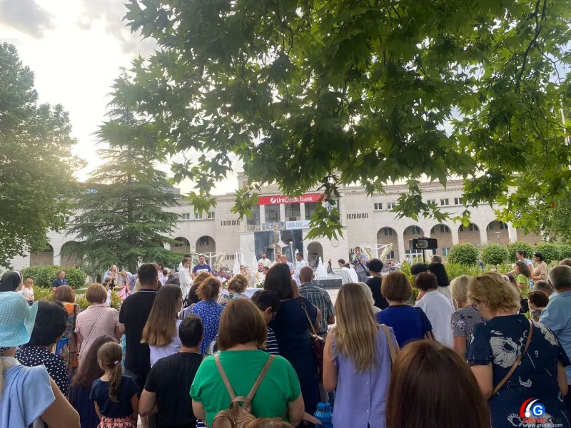 FOTO: Procesija kroz Mostar i blagoslov u Franjevačkoj crkvi 6