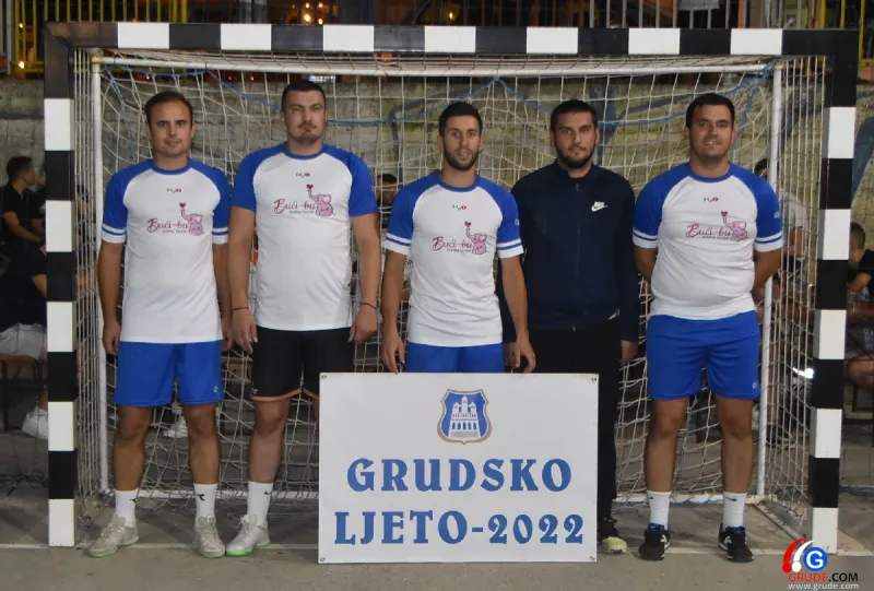 FOTO: OTVORENO JE GRUDSKO LJETO! PRVA VEČER U ZNAKU MILE ZELENIKE, SVEČANOG OTVORENJA I BLAGOSLOVA, VRHUNSKOG NOGOMETA I NAJBOLJEG POPRATNOG SADRŽAJA 12