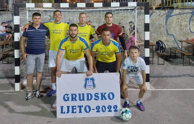 FOTO: Grudsko ljeto i druge večeri sadržajno! Marin Šunjić u ulozi golmana igrača zabio 6 golova! Program se nastavlja u nedjelju! 4