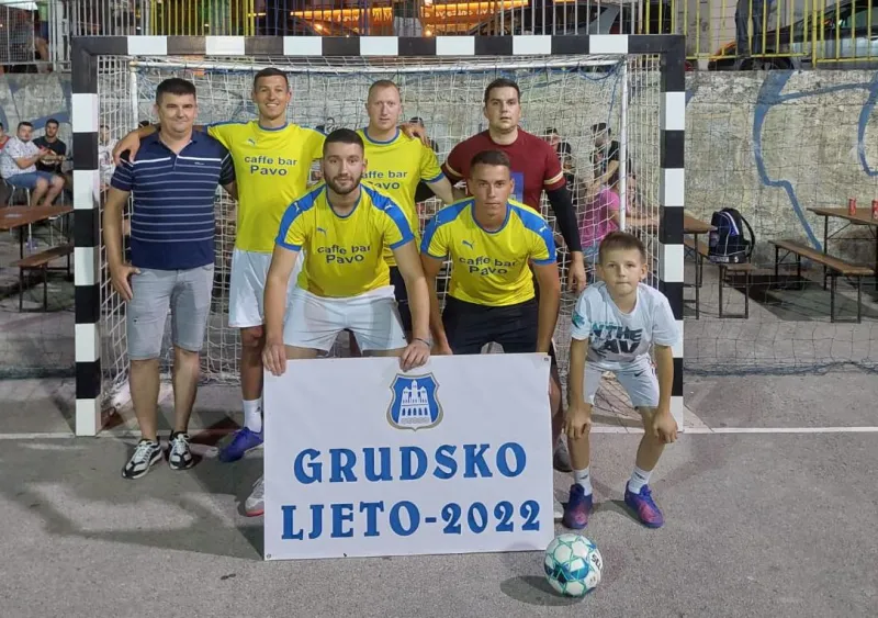 FOTO: Grudsko ljeto i druge večeri sadržajno! Marin Šunjić u ulozi golmana igrača zabio 6 golova! Program se nastavlja u nedjelju! 6