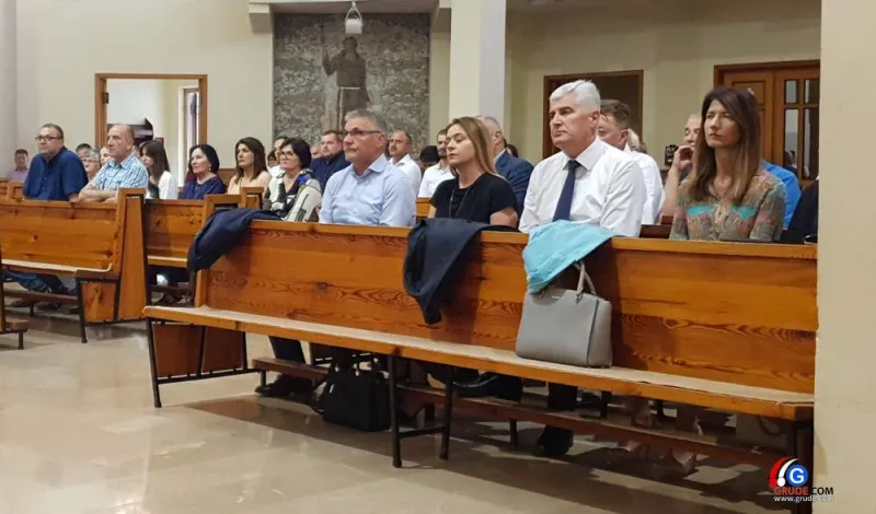 Obilježena 25. obljetnica smrti mr. Mate Bobana FOTO 3