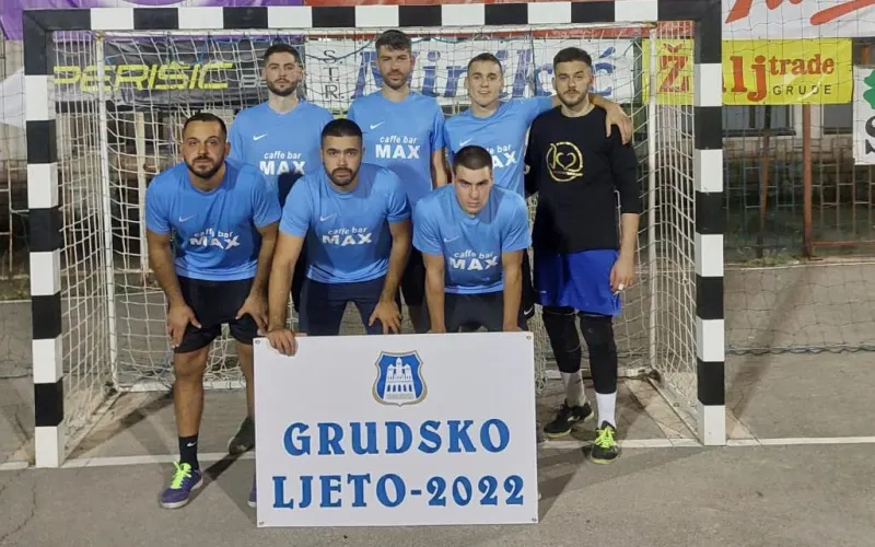 FOTO: Prohladna nedjelja i 6 izvrsnih utakmica Grudskog ljeta! Slavili Grude online, Adeo, Pink label Karlovačko, Basement club, Caffe Monte Carlo Mostar 2