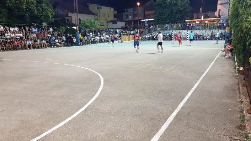 IZVJEŠĆE S PRETPOSLJEDNJE VEČERI GRUDSKOG LJETA! VRIJEME JE ZA FINALE: HVIDRA - ADEO! KOD JUNIORA: GLIBARI - CAFFE MONTE CARLO MOSTAR 5