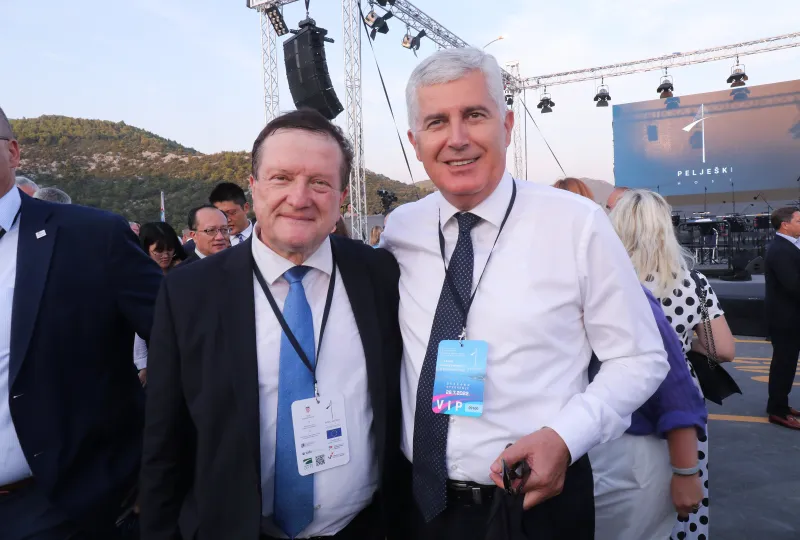 Predsjednik HNS-a Čović i rektor Boras na otvaranju Pelješkog mosta