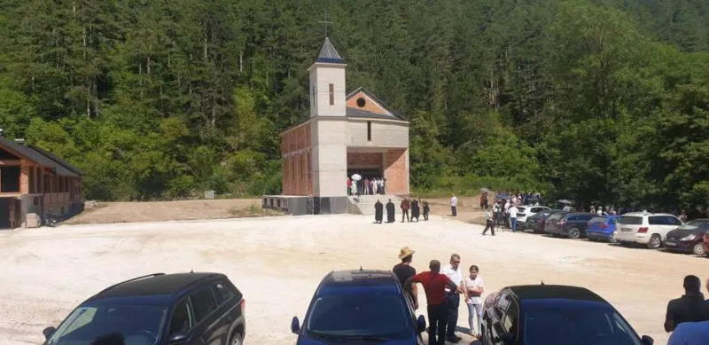 Husein Smajić nakon blagoslova crkve: Presretan sam, ovo je crkva mira, ljubavi i poštovanja
