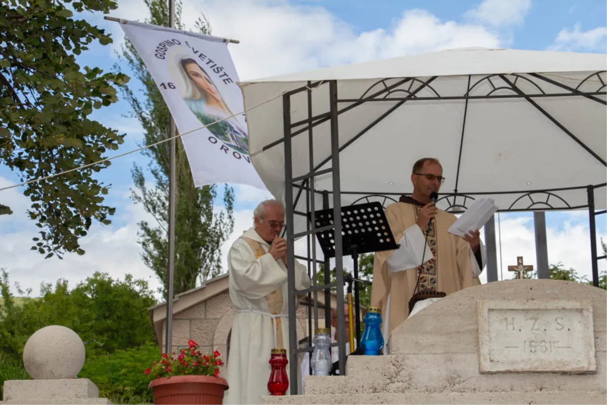 FOTO: Sveta misa u najstarijem Gospinu svetištu koje spominju i Vatikanski spisi iz 1671. godine 60