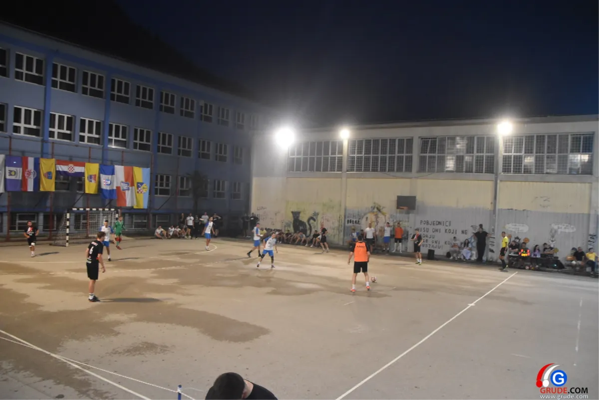 FOTO: Grude Zapad će igrati za broncu protiv Čitlučana! Široki s velikim hendikepom u finalu, Zovko dobio crveni karton 10