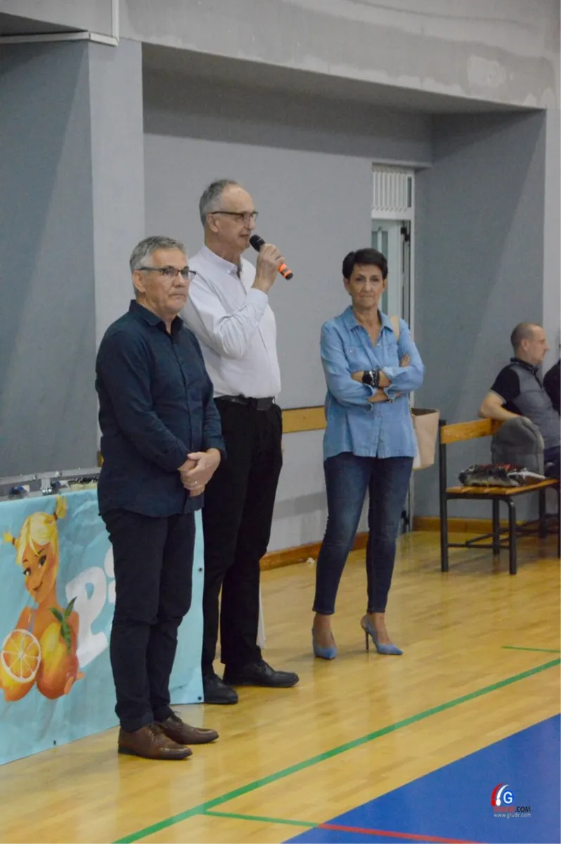 FOTO: Grude su rukometno središte! Fantastični Toni Čolina prenosio znanje mladima 1