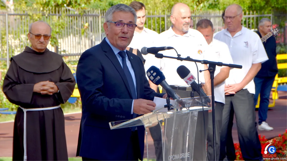  Govor načelnika Ljube Grizelja: Slijedi još jedan udar na Hrvate, neophodno je hrvatsko zajedništvo u ovom vremenu 1