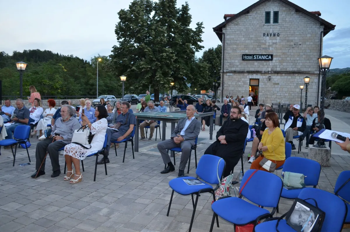 NAJAVA: Grgurovi hukovi u Ravnom