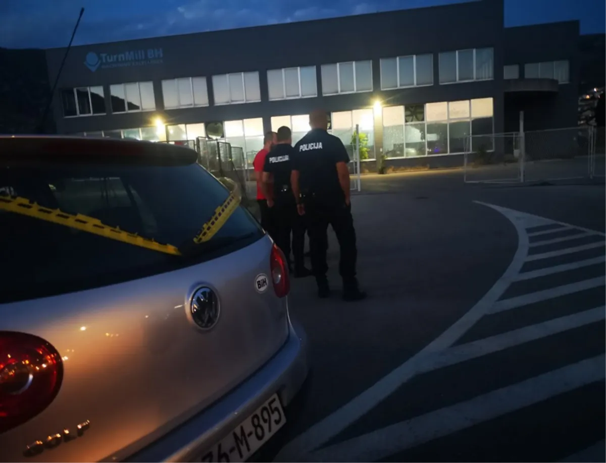 Detalji drame u Mostaru: Prvo ranjen, pa onda dok je bježao autom i ozlijeđen u nesreći