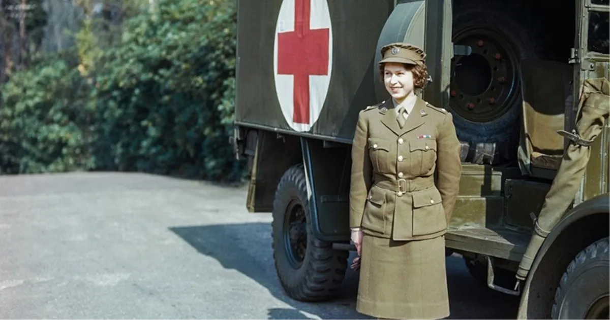 Elizabeta II. rođena je na vrhuncu Britanskog Carstva. Njena smrt je kraj ere