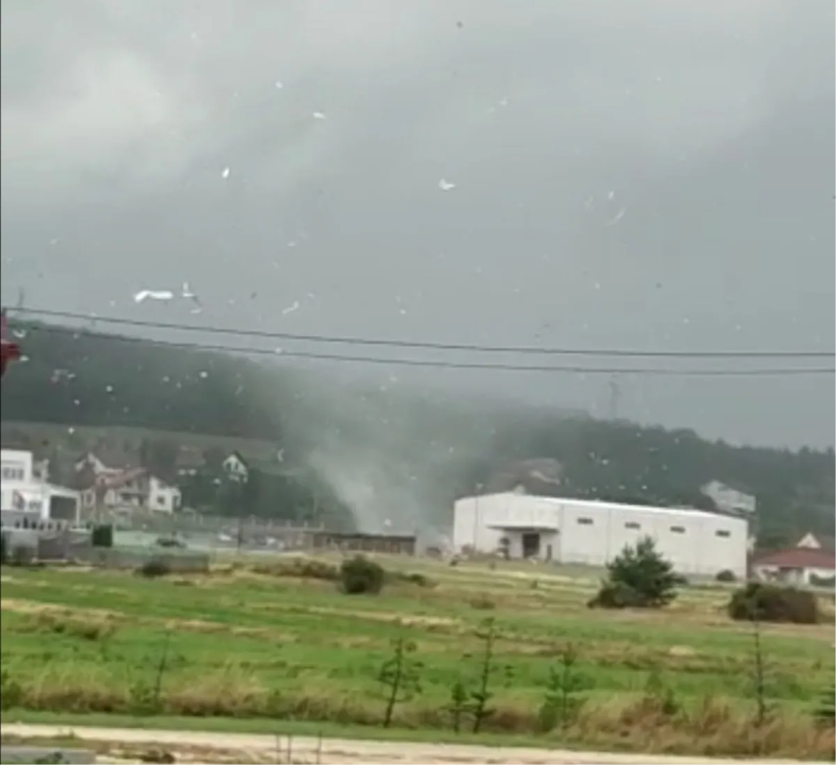 FOTO: TOMISLAVGRAD POGODIO TORNADO