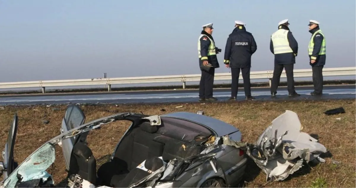 Preminula i četvrta osoba iz stravične nesreće, automobil se raspao od udara