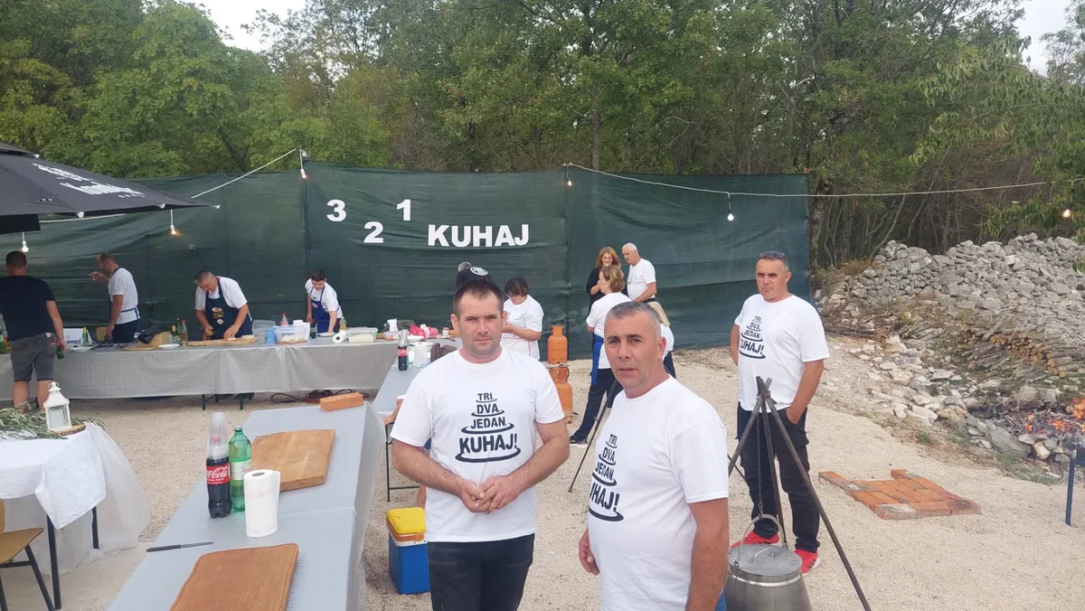 FOTO: Dujiničin kruh je bio bez konkurencije, a uz njega su pristajala i najbolja jela prvog '3, 2, 1 kuhaj' 23