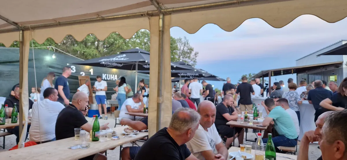FOTO: Dujiničin kruh je bio bez konkurencije, a uz njega su pristajala i najbolja jela prvog '3, 2, 1 kuhaj' 24