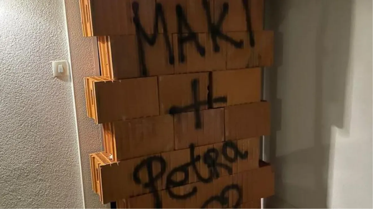 Zazidali starog momka u kuću da ne pobjegne od žene! Nakon 20 godina izbjegavanja odlučio je stati pred oltar