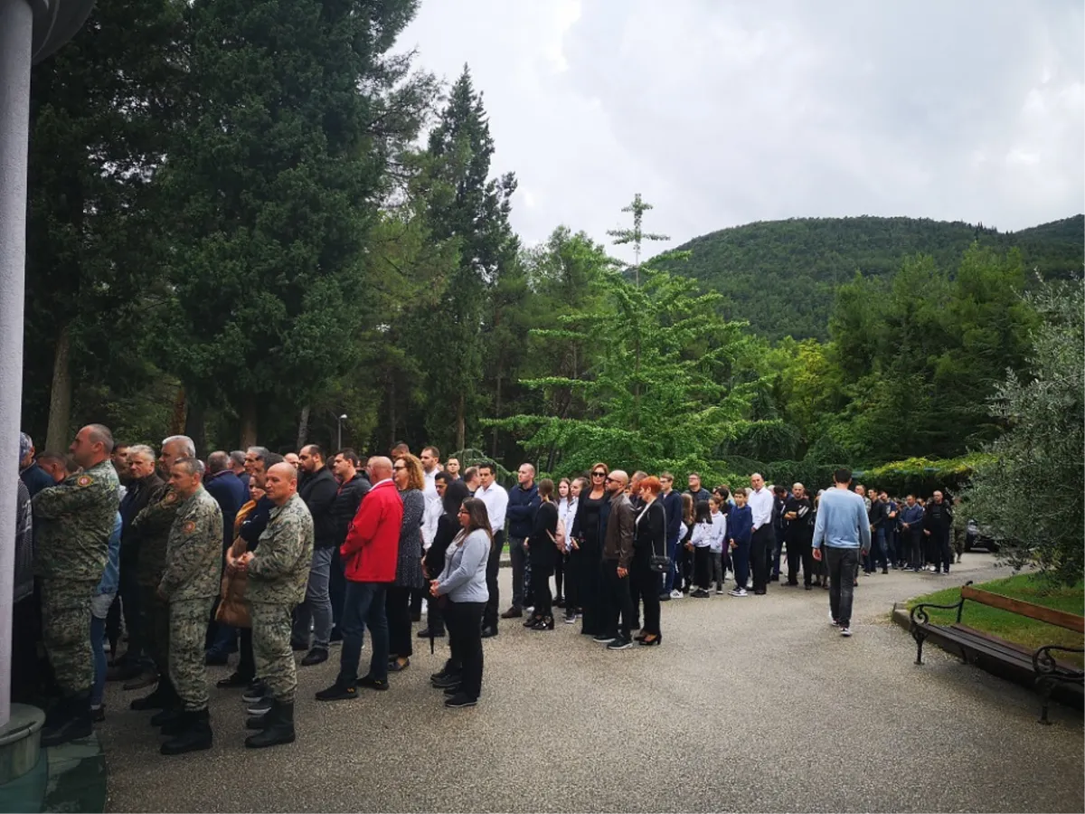 Obitelj Krstić ispraćena na posljednji počinak