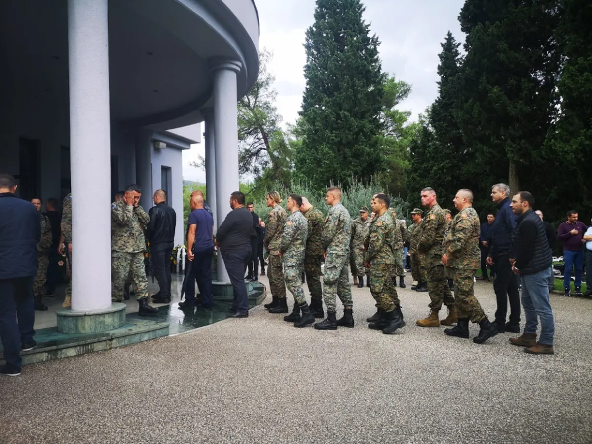 Obitelj Krstić ispraćena na posljednji počinak 5