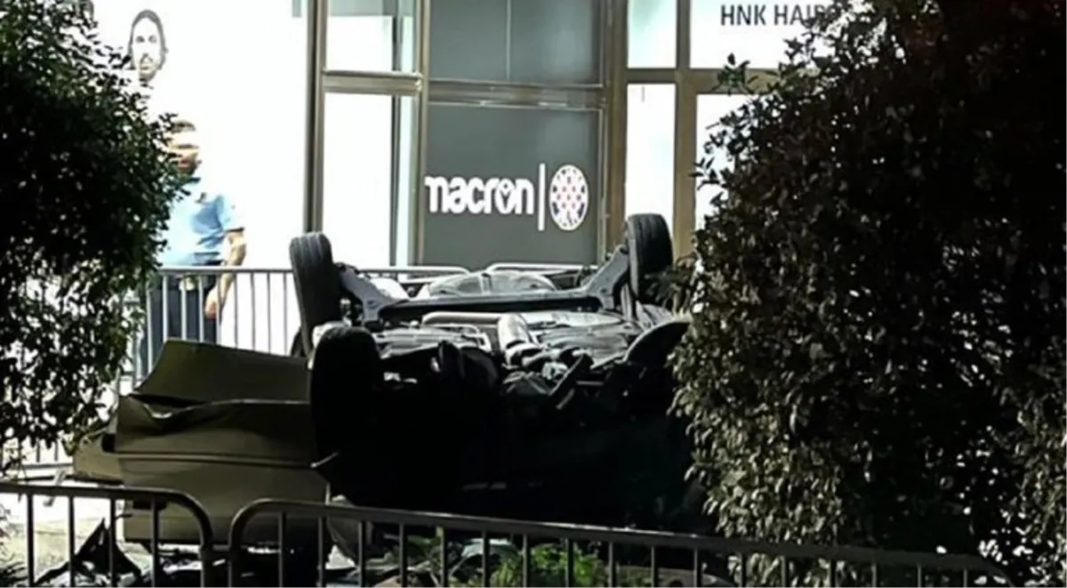 Troje teško ozlijeđenih nakon što su autom probili na Poljud